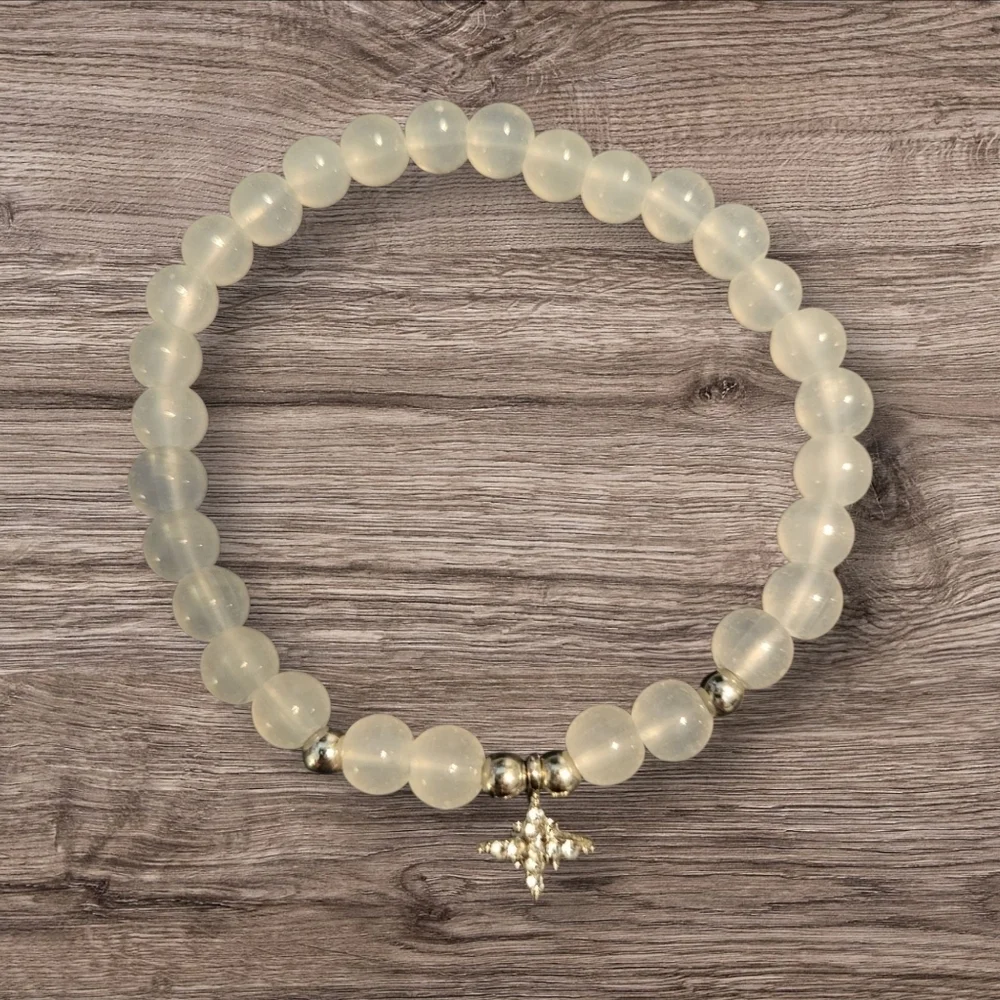 🩷3 for $15: Set of 3 Girls Bracelets, (2 Charm, 1 Clasp) 4mm & 6mm beads, NWOT